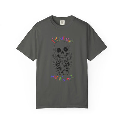 Skeleton I'll Wait Hands Halloween Tee