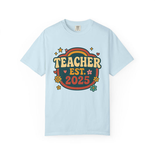 Teacher Retro EST. 2025 Tee