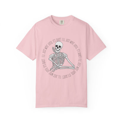 Skeleton I'll Wait Circle Halloween Tee